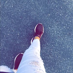 Meet your Posher, Edith